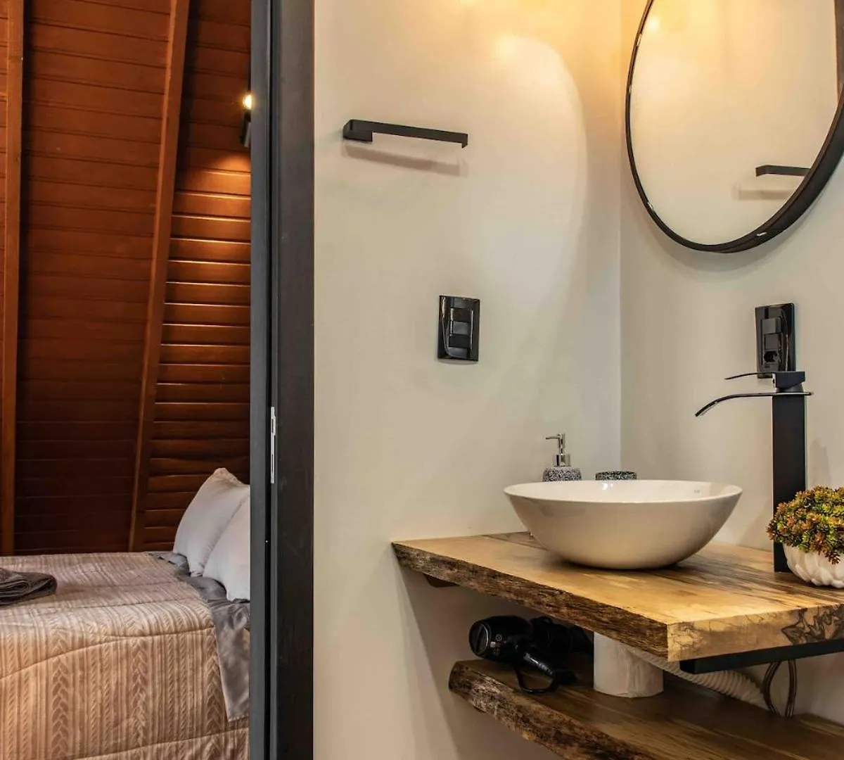 Chalet Chateau Das Araucarias - Chale Familiar Com Jacuzzi Urubici