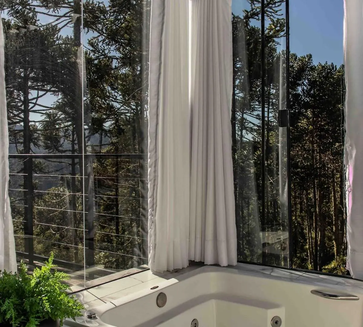 Chateau Das Araucarias - Chale Familiar Com Jacuzzi Урубиси Шале